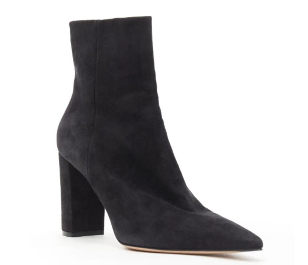 Gianvito Rossi Piper 85 Black Suede Heeled Ankle Boots Heels sz 39.5 Lyell